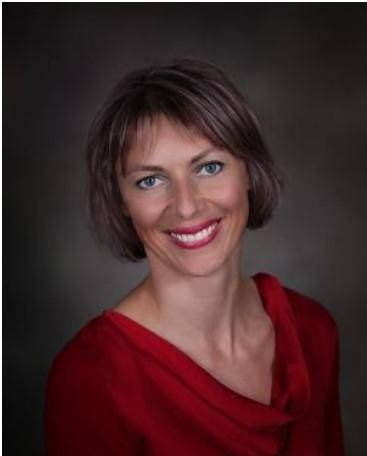 Professor Oksana Loginova 