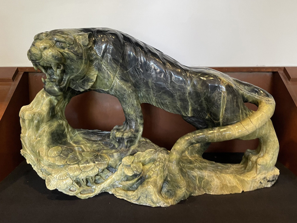 Image of Art: Jade tiger  Medium: Carved jade