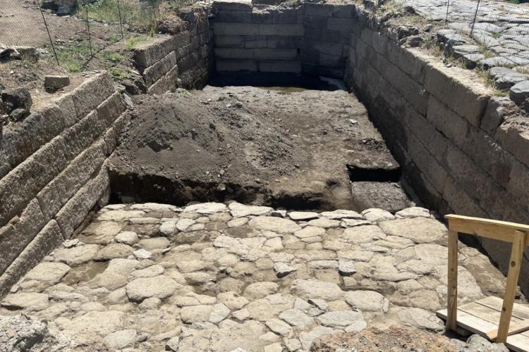 stone-lined basin