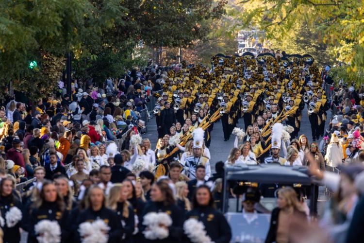 homecoming parade